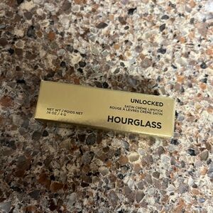 New unlocked satin creme lipstick hourglass flora 330
